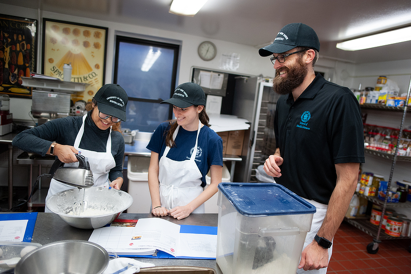 Nutrition students in test kitchen
