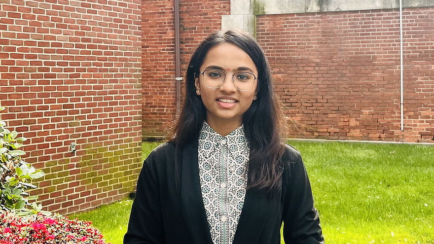 Pearl Patel '27