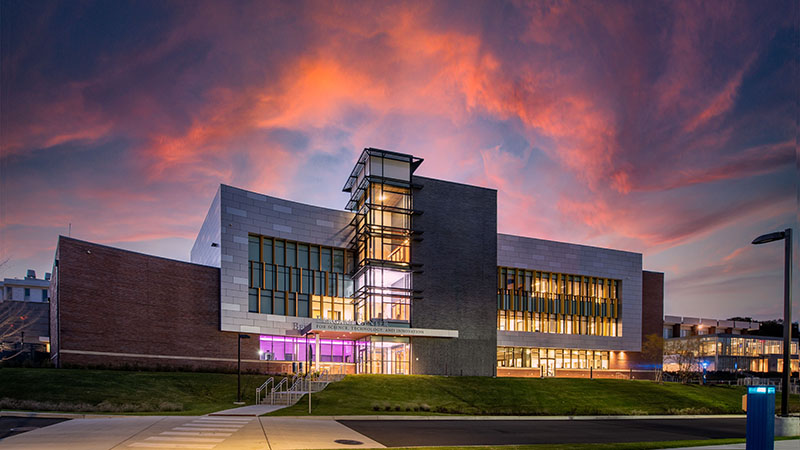 Now open for applications, the University of New Haven/U+0026#x27;s new M.S. in Artificial Intelligence program launches in Spring 2026