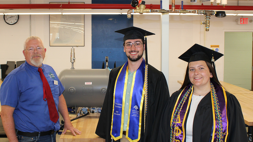Alexis Fernandez ’26 with Capstone project