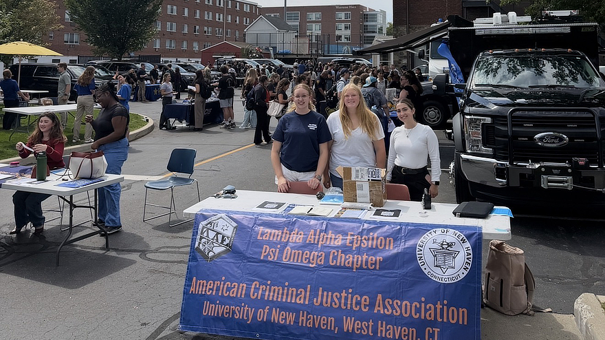 University of New Haven students connect with law enforcement professionals