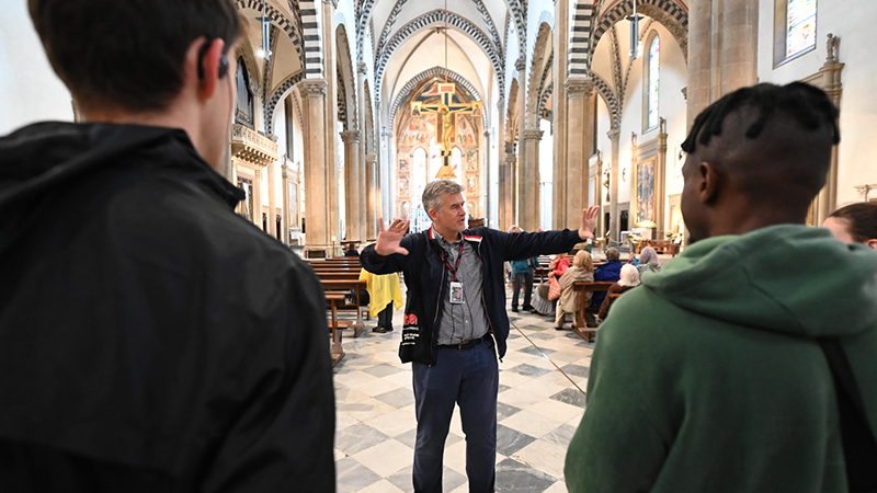 Kevin Murphy, Ph.D., led students on a tour of the Basilica of Santa Maria Novella.